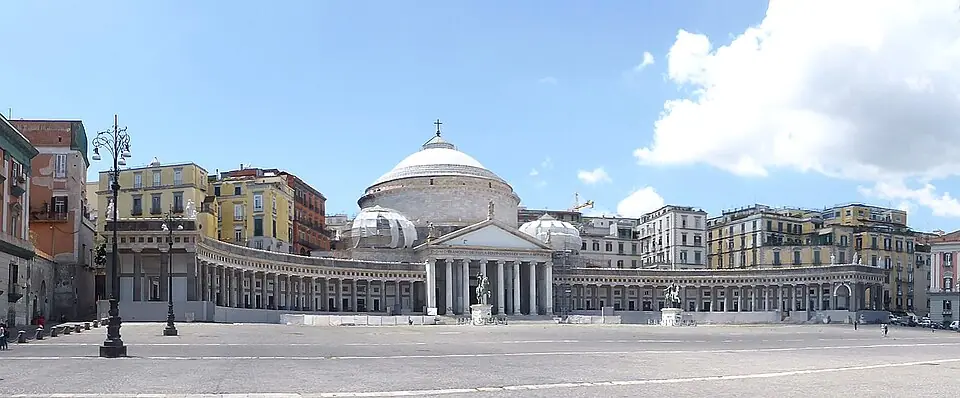Piazza del Plebiscito