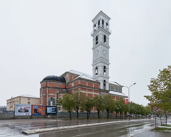 Cathédrale Sainte-Mère-Teresa de Pristina