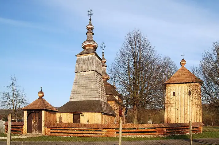 Église Saint-Michel-Archange de Ladomirová
