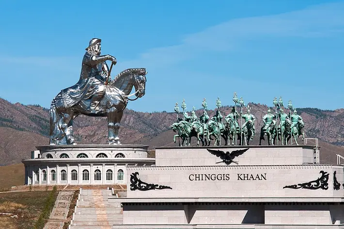 Statue équestre de Gengis Khan