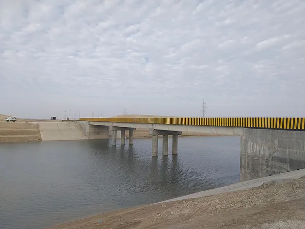 Canal de Qosh Tepa