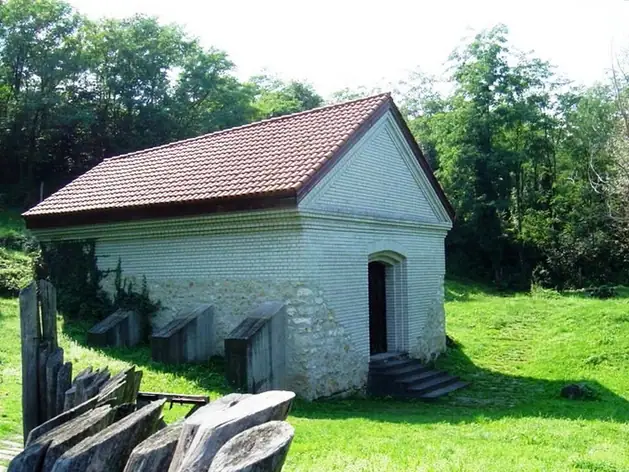 Mithraeum de Fertőrákos