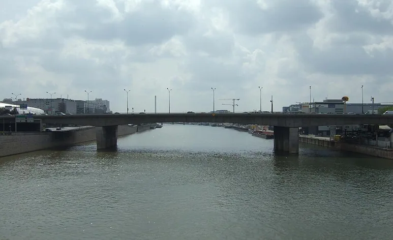 Pont Amont
