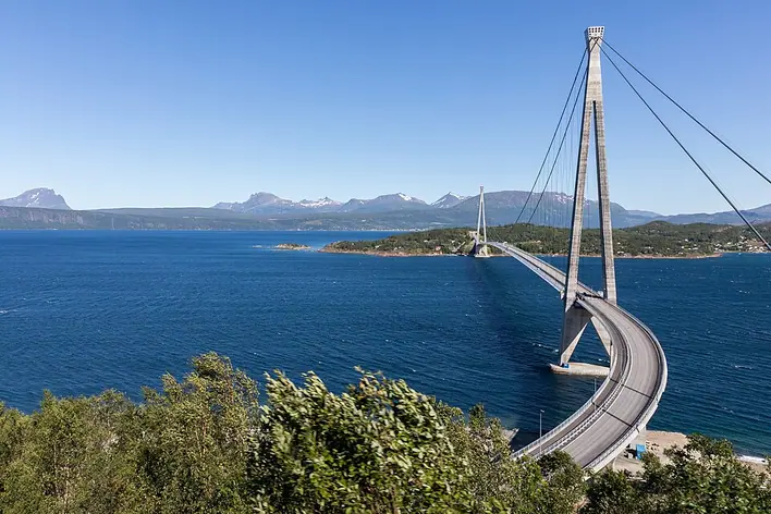 Pont de Hålogaland