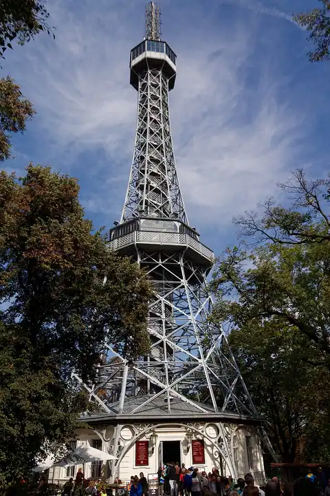 Tour de Petřín