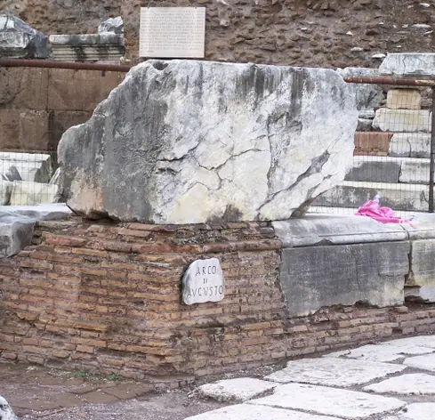 Arc d'Auguste