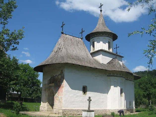 Église Sainte-Croix de Pătrăuți