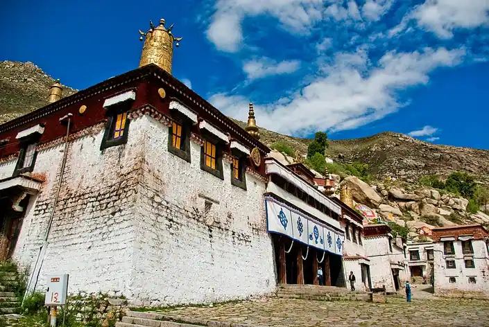 Monastère de Séra