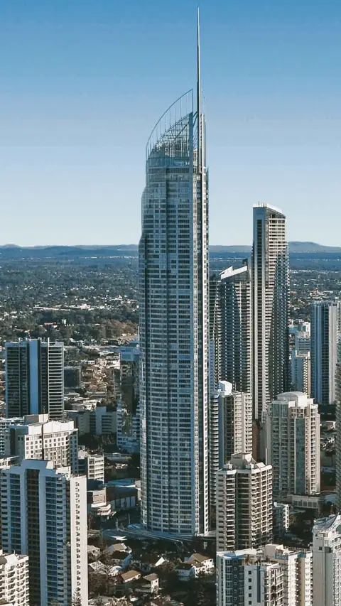 Q1 Tower