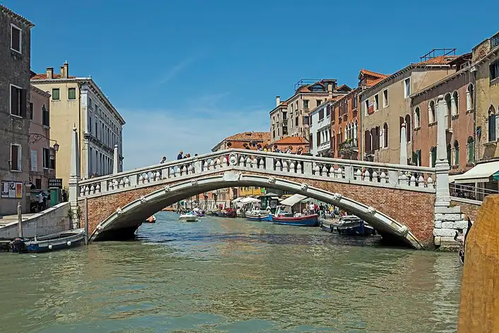 Pont des Flèches