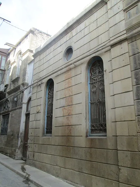 Khanlar Mosque