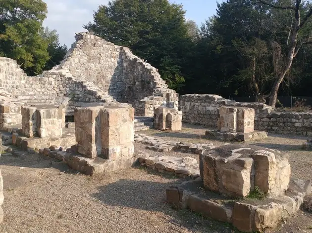 Dolochopi basilica