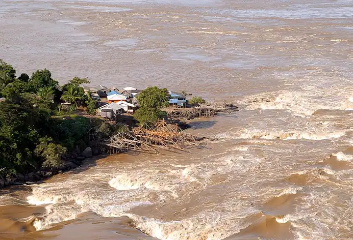 Barrage de Jirau