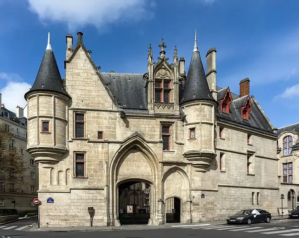 Hôtel des archevêques de Sens