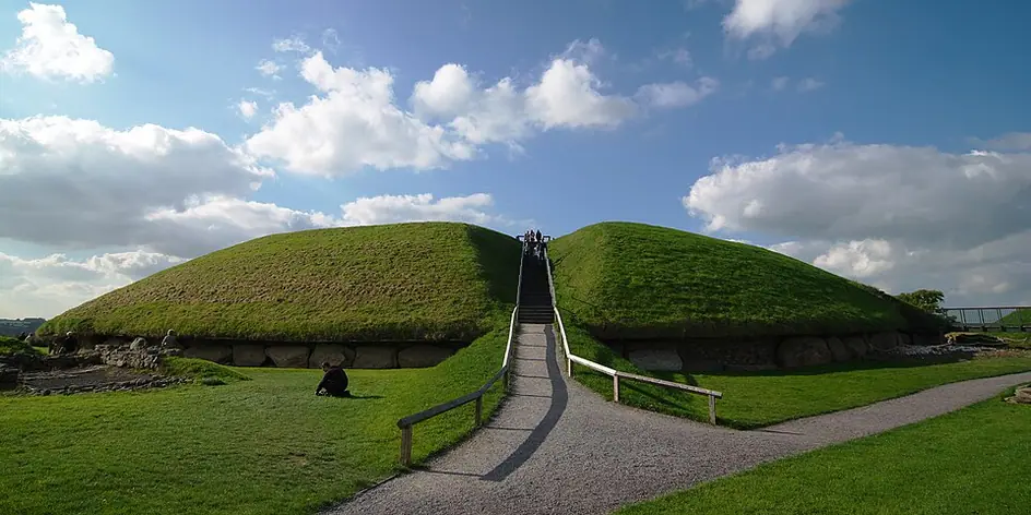 Knowth