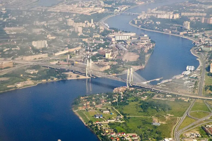 Grand pont d'Obukhovsky