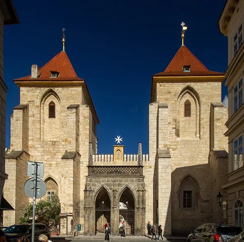 Église Notre-Dame-sous-la-chaîne