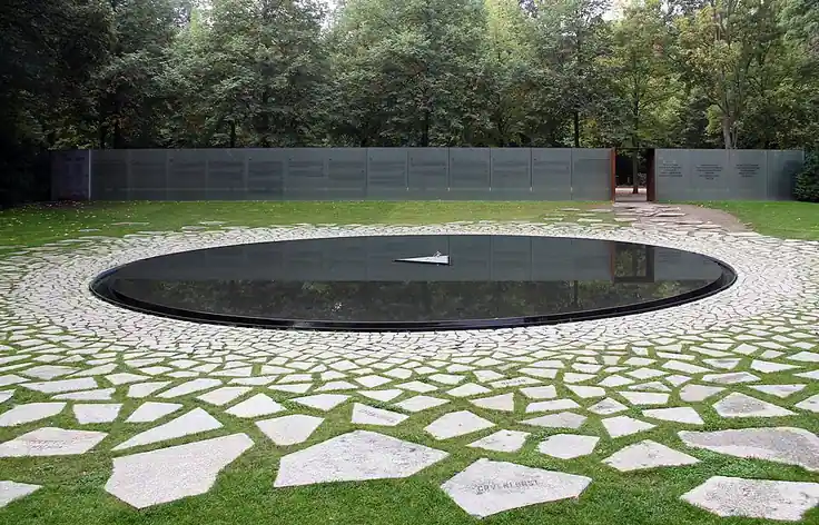Mémorial aux Roms européens assassinés pendant le nazisme