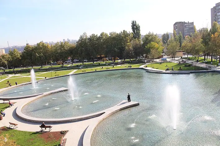 Ajapnyak Public Park