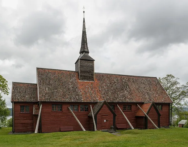 Stavkirke de Kvernes