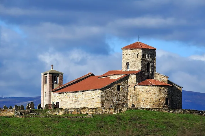 Église Saint-Pierre de Ras