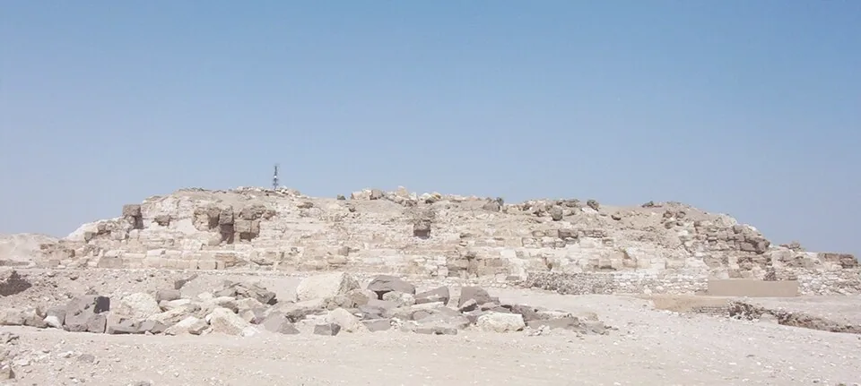 Pyramide de Djédefrê