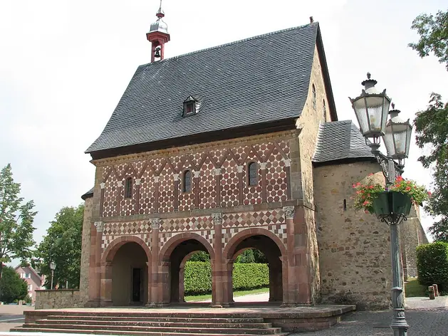 Abbaye et Altenmünster de Lorsch