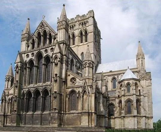 Cathédrale Saint-Jean-Baptiste de Norwich
