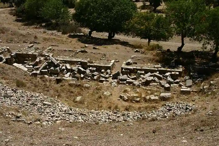 Téos