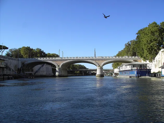 Pont Reine Marguerite