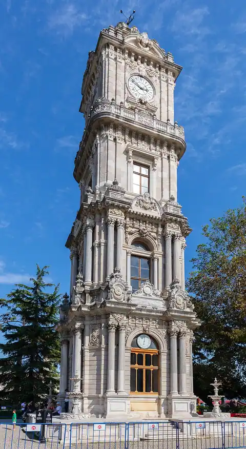 Tour de l'Horloge de Dolmabahçe