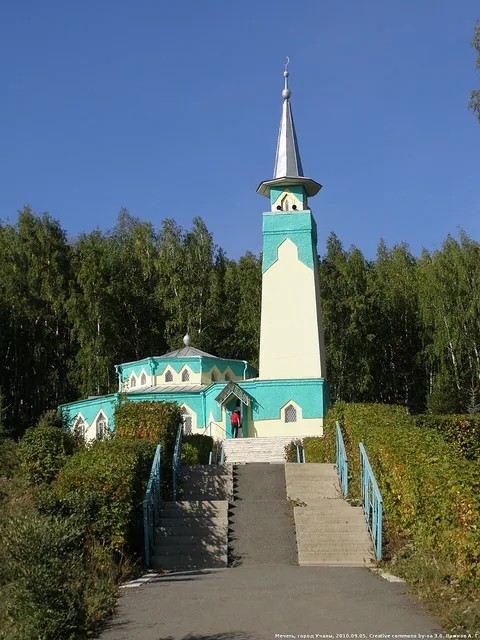 Noor Uchaly Mosque