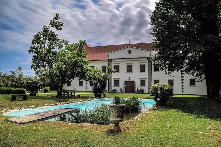 Château de Raka