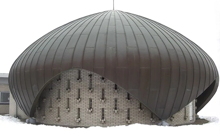 Nusrat Jahan Mosque
