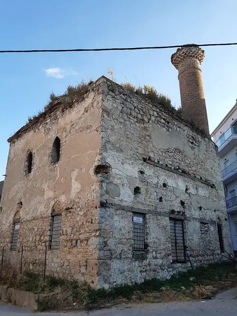 Kurşun Mosque