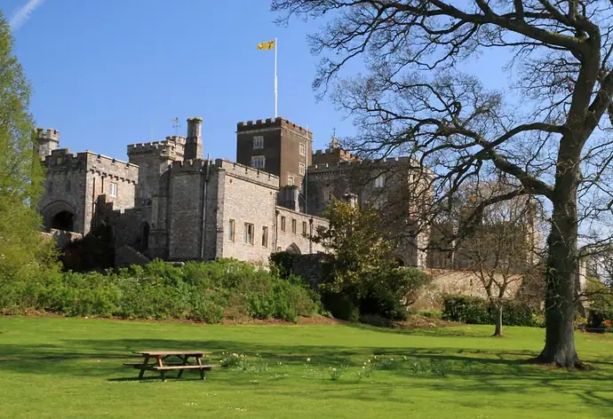 Château de Powderham