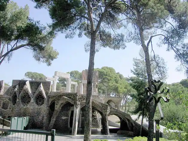 Crypte de la colonie Güell