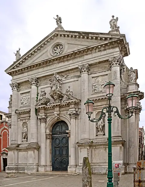Église San Stae