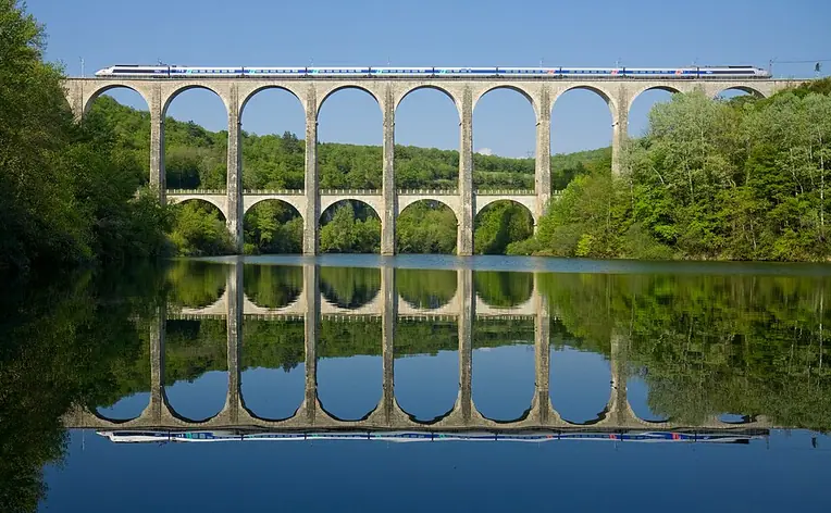 Viaduc de Cize-Bolozon