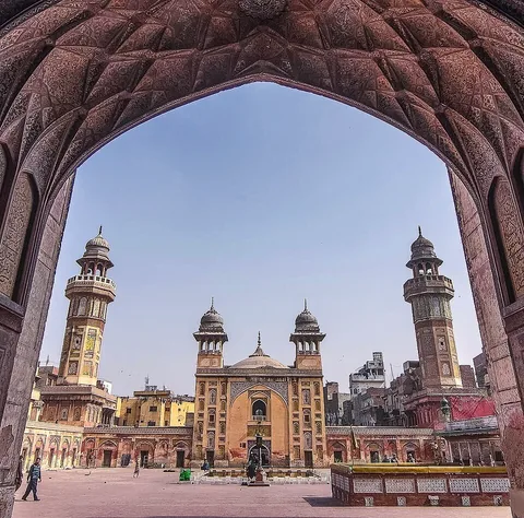 Mosquée de Wazir-Khan