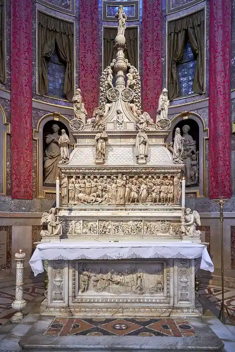 Sépulcre de saint Dominique