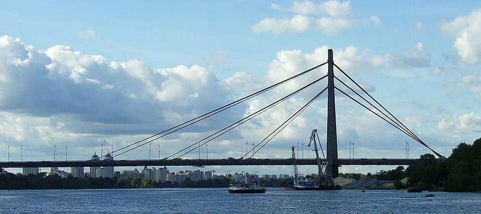 Pivnichnyi Bridge