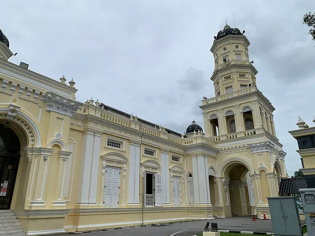 Sultan Abu Bakar Mosque