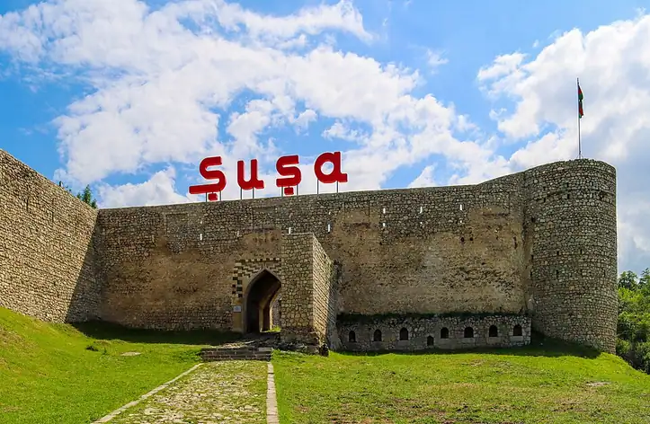 Forteresse de Chouchi