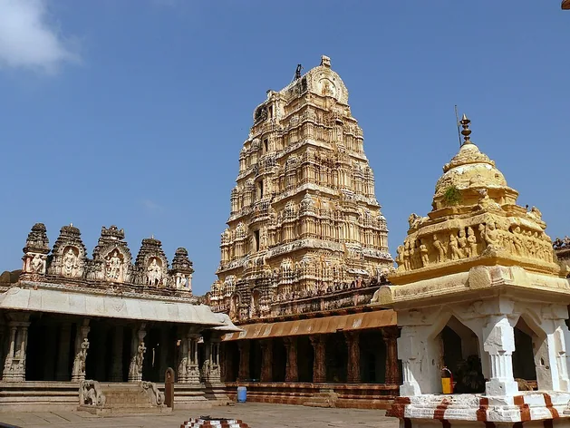 Temple de Virupaksha