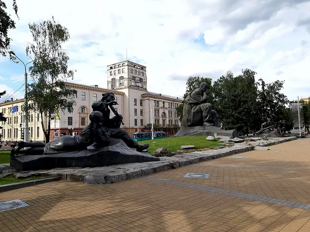 Place Iakoub Kolas