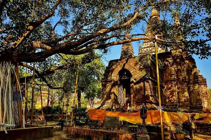 Wat Chet Yot