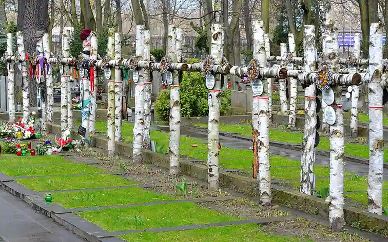 Cimetière militaire de Powązki