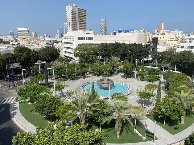 Dizengoff Square