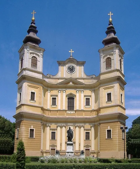 Cathédrale Sainte-Marie d'Oradéa